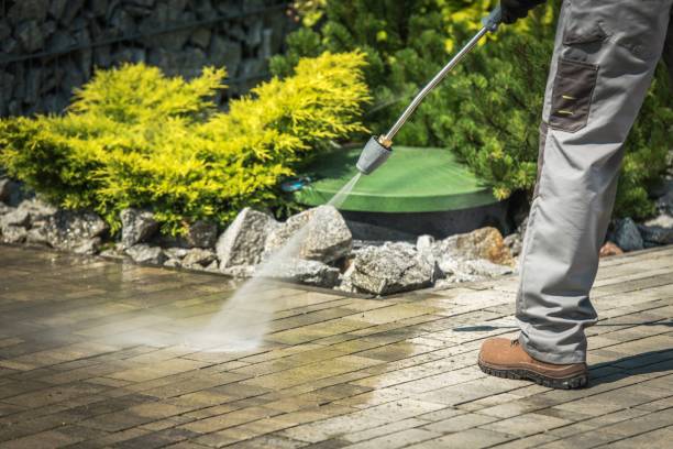 Post-Construction Pressure Washing in Chesaning, MI